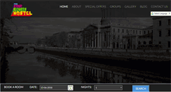 Desktop Screenshot of fourcourtshostel.com